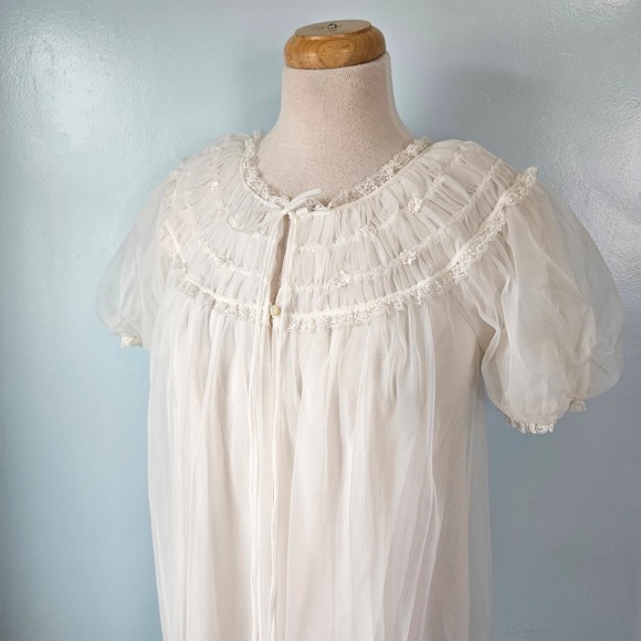 Vintage Gotham Gold Stripe White Nylon Sheer Lace Peignoir S Puff Sleeve Bridal - Picture 2 of 7